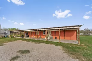 477 County Rd 4902, Dayton, TX 77535 - Photo 7