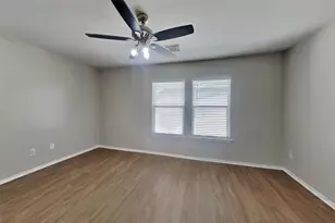 7918 Acacia Falls Ct, Richmond, TX 77407 - Photo 15