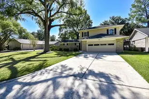 12435 Shepherds Ridge Dr, Houston, TX 77077 - Photo 3