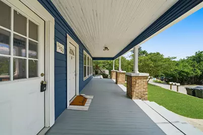 1302 20th Street #1, Huntsville, TX 77340 - Photo 5