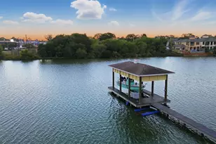 2009 Oceanview Dr, Seabrook, TX 77586 - Photo 5