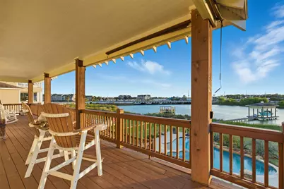 2009 Oceanview Drive, Seabrook, TX 77586 - Photo 7