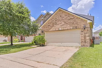 13715 Clear Trail Lane, Houston, TX 77034 - Photo 3