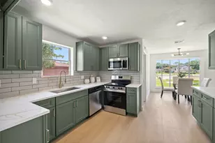 5607 Arncliffe Dr, Houston, TX 77088 - Photo 11