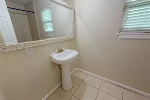1808 Dolphin Dr, Seabrook, TX 77586 - Photo 23