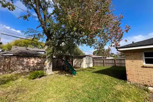 1808 Dolphin Dr, Seabrook, TX 77586 - Photo 25