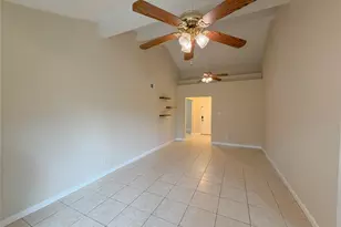 1808 Dolphin Dr, Seabrook, TX 77586 - Photo 9