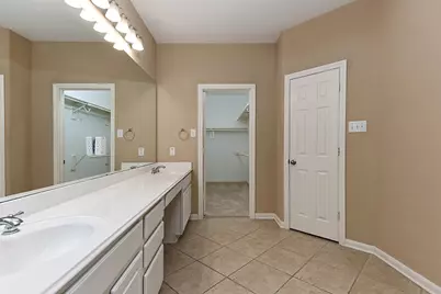 19 Patina Pines Place, The Woodlands, TX 77381 - Photo 17