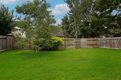 19 Patina Pines Place, The Woodlands, TX 77381 - Photo 27