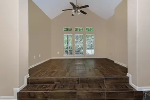 19 Patina Pines Pl, The Woodlands, TX 77381 - Photo 7