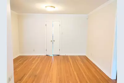 5559 Aspen Street, Bellaire, TX 77401 - Photo 3