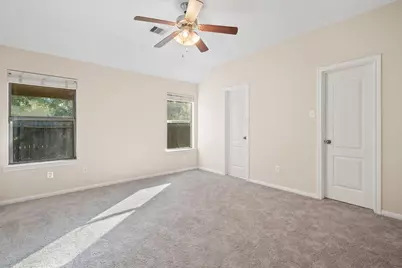 3027 Lockeridge Village Drive, Spring, TX 77386 - Photo 15