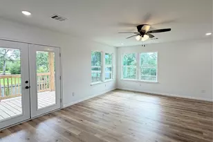 708 Main St, Pasadena, TX 77506 - Photo 1