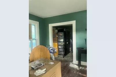 2721 P 1/2 Avenue, Galveston, TX 77550 - Photo 17