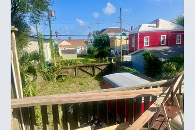 2721 P 1/2 Avenue, Galveston, TX 77550 - Photo 7