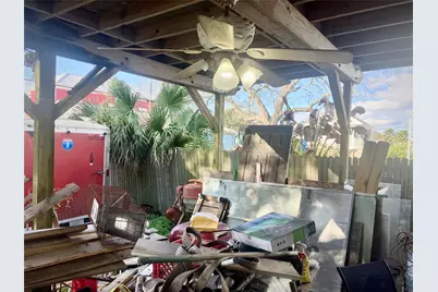 2721 P 1/2 Avenue, Galveston, TX 77550 - Photo 19