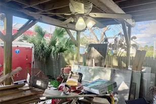 2721 P 1/2 Ave, Galveston, TX 77550 - Photo 19
