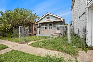 5306 Avenue M, Galveston, TX 77551 - Photo 3