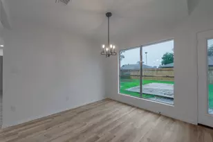 13210 Myrna Ln, Houston, TX 77015 - Photo 9