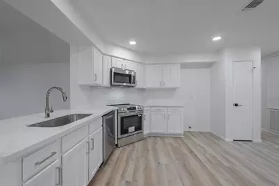 13210 Myrna Lane, Houston, TX 77015 - Photo 11