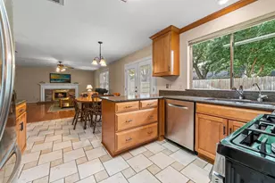 9302 Wandsworth Dr, Spring, TX 77379 - Photo 9