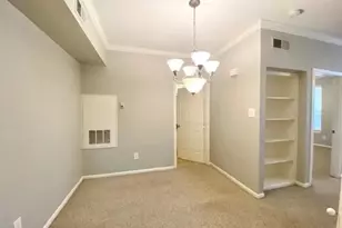 2255 Braeswood Park Dr, Houston, TX 77030 - Photo 3