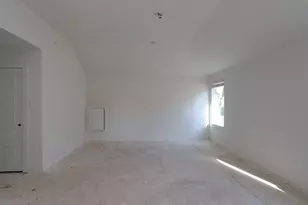 673 Falling Cave Dr, Willis, TX 77378 - Photo 11