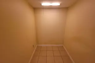 215 Postoffice St, Galveston, TX 77550 - Photo 11