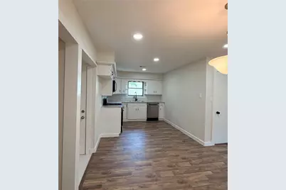 607 Pearl St Street, Baytown, TX 77520 - Photo 11