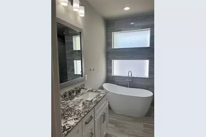 2331 Paul Quinn Street, Houston, TX 77091 - Photo 11