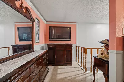 922 Peach Spring Drive, Houston, TX 77088 - Photo 13