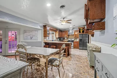 922 Peach Spring Drive, Houston, TX 77088 - Photo 5