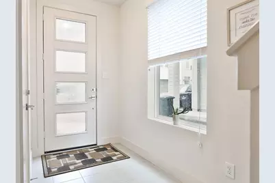 4815 Martin Oaks Lane, Houston, TX 77018 - Photo 3