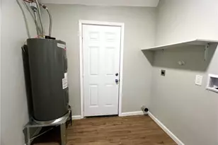 3914 Lincoln St, Corpus Christi, TX 78415 - Photo 13