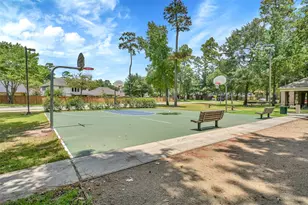 1918 Scenic Park Dr, Spring, TX 77386 - Photo 47
