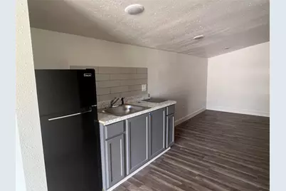 201 Eastwood Unit 6 Street #6, Houston, TX 77011 - Photo 7