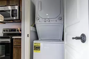 2800 Jeanetta St, Houston, TX 77063 - Photo 13