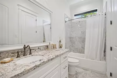 2031 Sheridan Street #A, Houston, TX 77030 - Photo 37