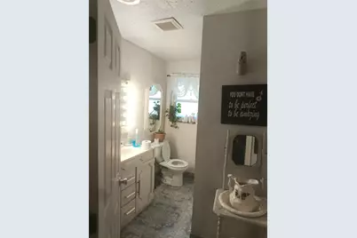 17211 Woodburn Drive Drive, Houston, TX 77049 - Photo 11