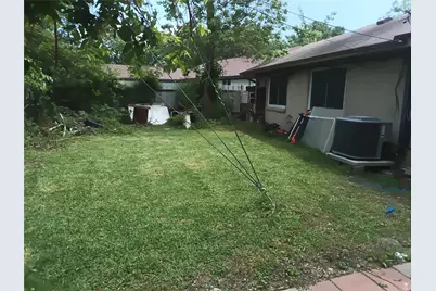 17211 Woodburn Drive Drive, Houston, TX 77049 - Photo 7