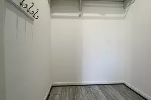 736 Country Pl Dr, Houston, TX 77079 - Photo 17