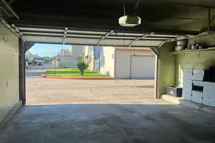 736 Country Pl Dr, Houston, TX 77079 - Photo 19