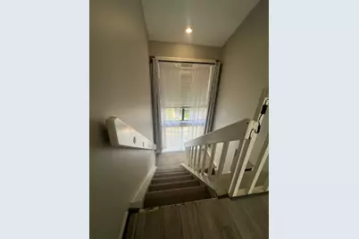 736 Country Place Drive #E, Houston, TX 77079 - Photo 13