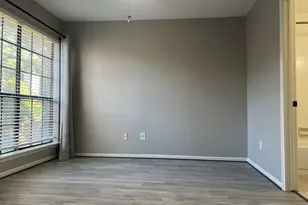 736 Country Pl Dr, Houston, TX 77079 - Photo 5