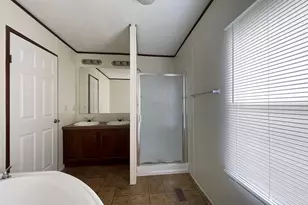 443 W Lone Oak Rd, Onalaska, TX 77360 - Photo 15