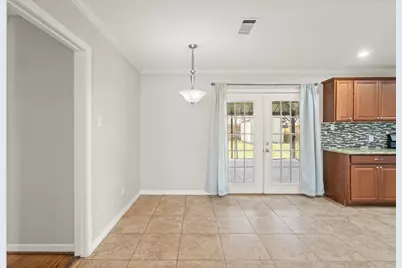 1411 Conrad Sauer Drive, Houston, TX 77043 - Photo 7