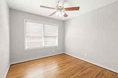 1411 Conrad Sauer Drive, Houston, TX 77043 - Photo 17