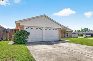 11202 Fleur Dr, Houston, TX 77065 - Photo 3