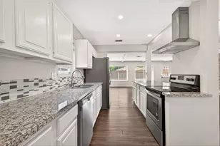 11202 Fleur Dr, Houston, TX 77065 - Photo 19