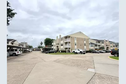 2750 Holly Hall Street #1007, Houston, TX 77054 - Photo 11